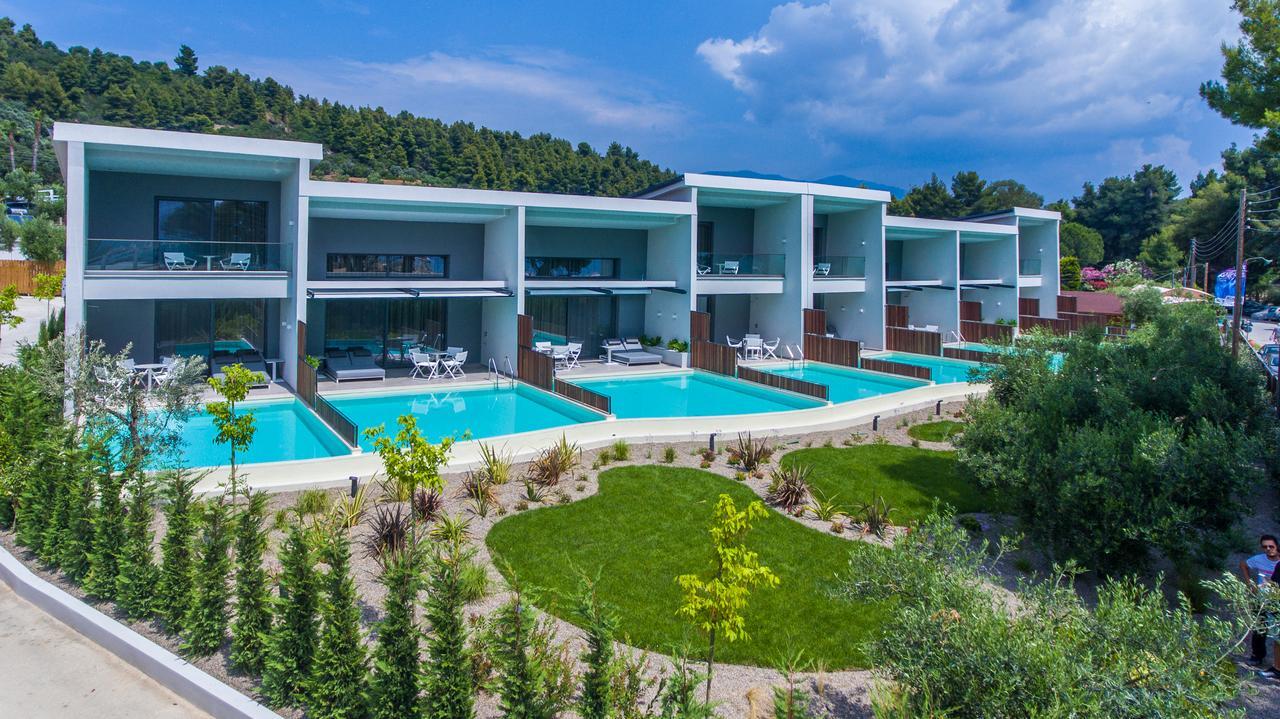 Отель Lagomandra Beach Hotel